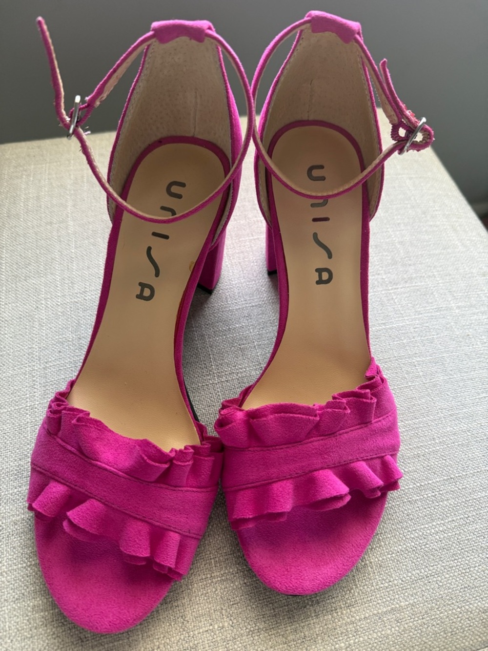 NWOT Unisa Pink Ruffle Ankle-Strap Block Heel Sandals